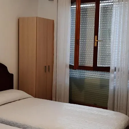 Casa León Pensión Santoña